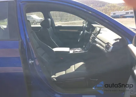 2022 Honda Accord Sport z USA, uszkodzony, nr VIN 1HGCV1F30NA026221